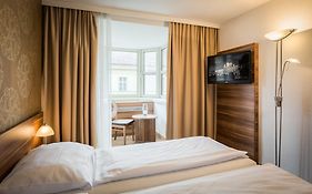 Enziana Wien Vienna 3*